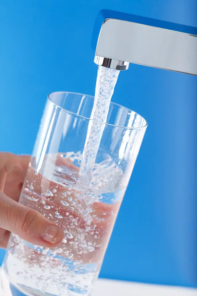 Henkel ofrece a los fabricantes de sistemas de filtración una amplia gama de soluciones de alto rendimiento - por ejemplo, para el tratamiento de agua.