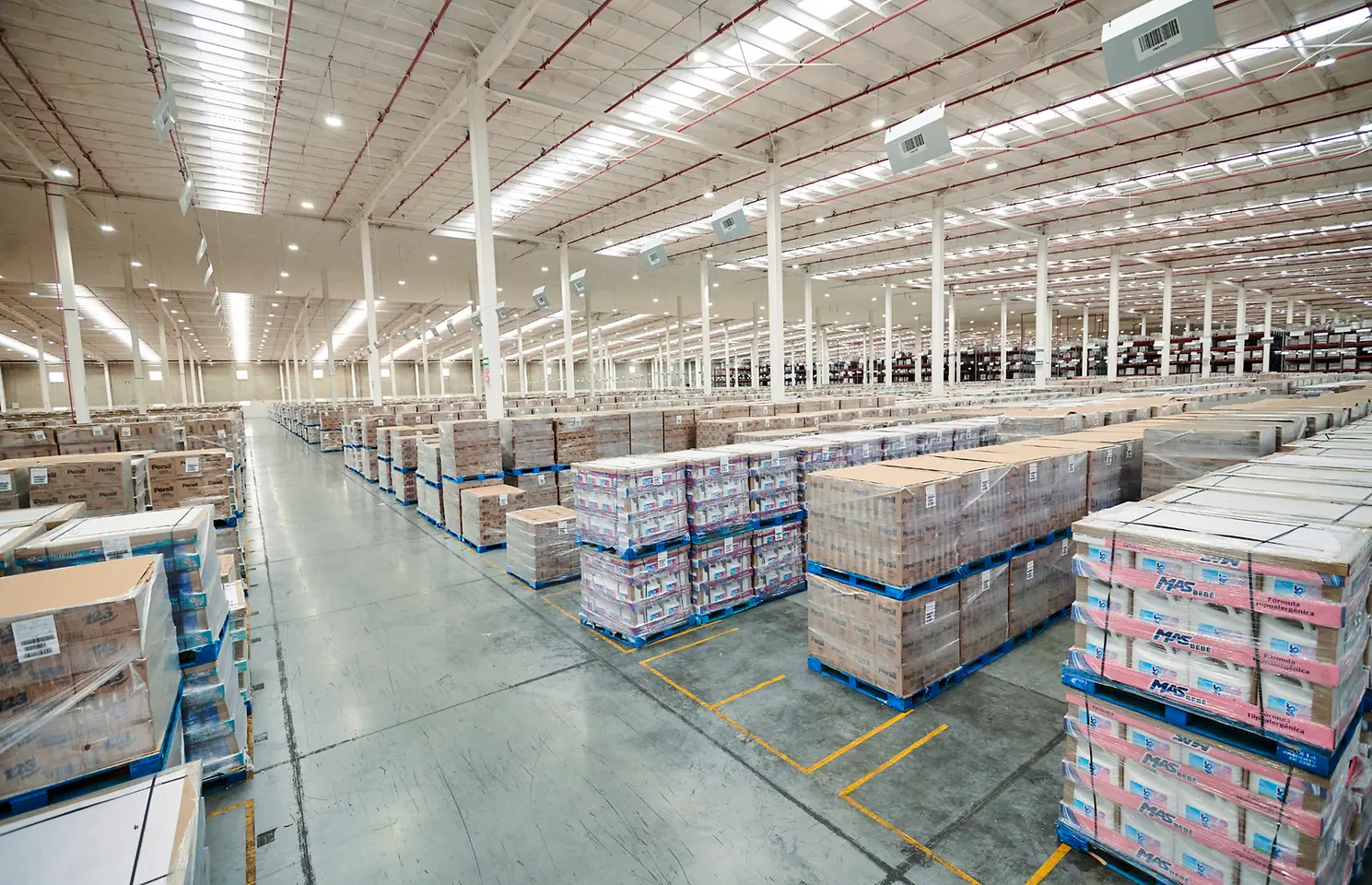 Henkel en México inaugura un nuevo Centro de Distribución en Toluca, respaldando el crecimiento empresarial en el país.