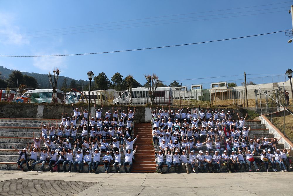 
Colaboradores de Henkel en México celebran el 140° aniversario de la compañía apoyando a la comunidad