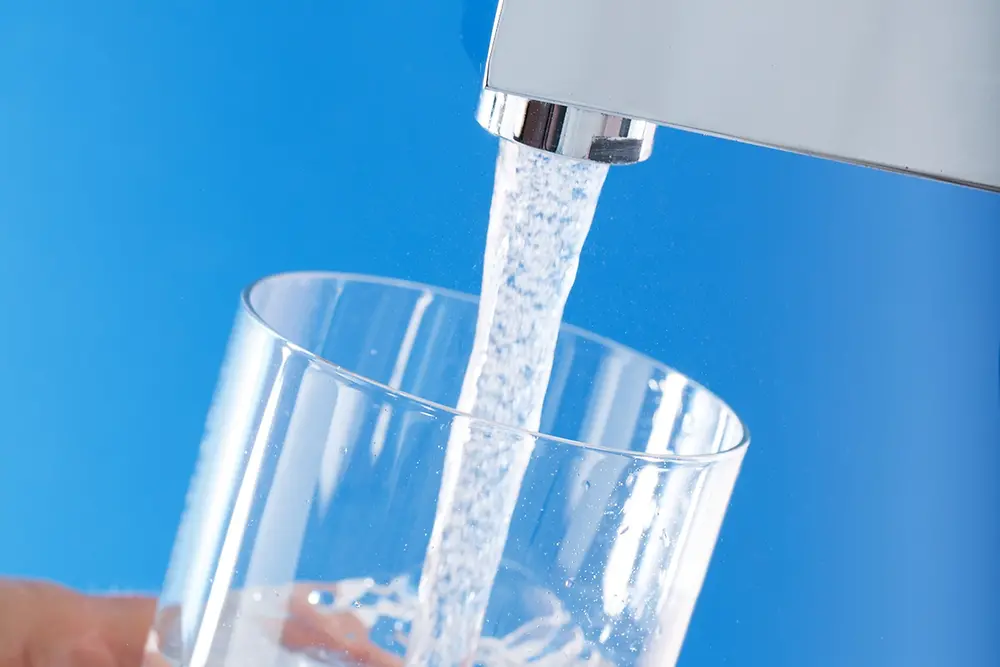 Henkel ofrece a los fabricantes de sistemas de filtración una amplia gama de soluciones de alto rendimiento - por ejemplo, para el tratamiento de agua.